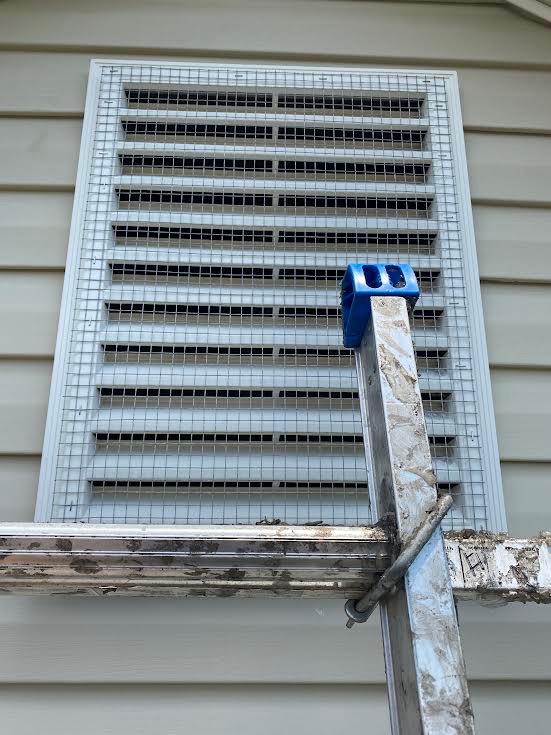 Inspecting roof work for quality